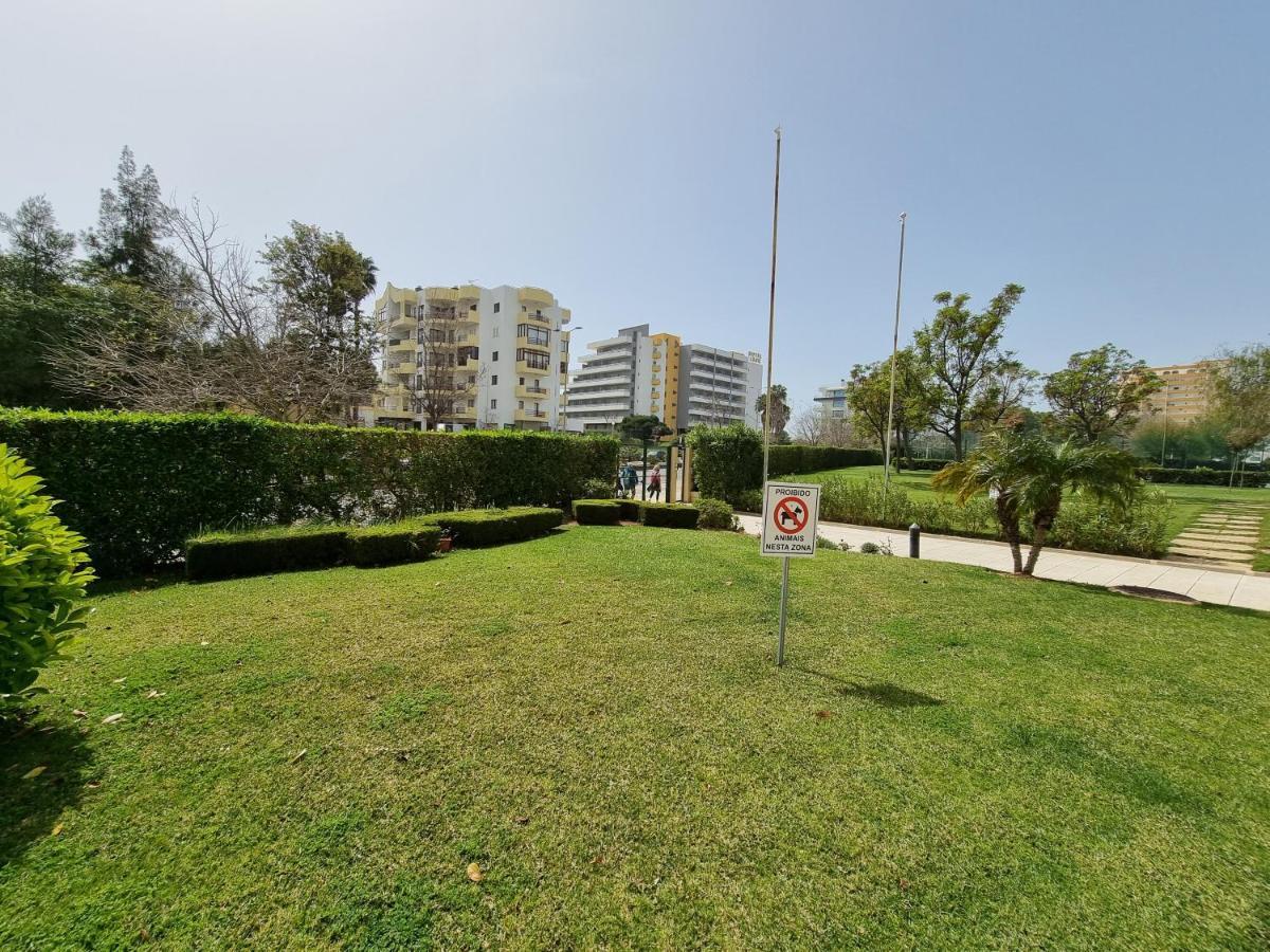 Apartamento Encantador Com Piscina Aquecida Portimão Dış mekan fotoğraf